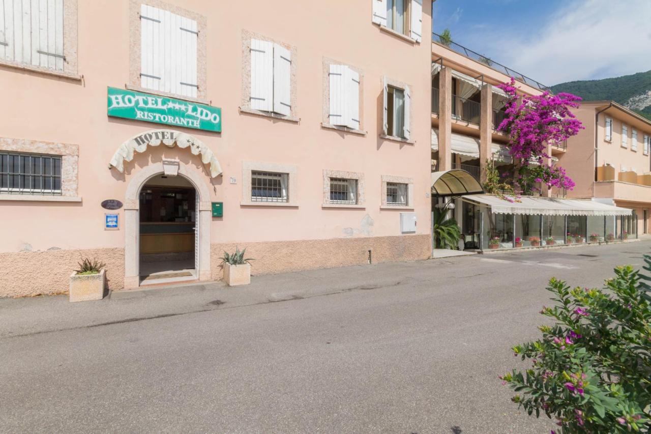 Hotel Lido Гарньяно Экстерьер фото